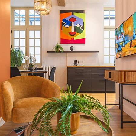 Mm Suites Loft Cathedrale Реймс Екстериор снимка